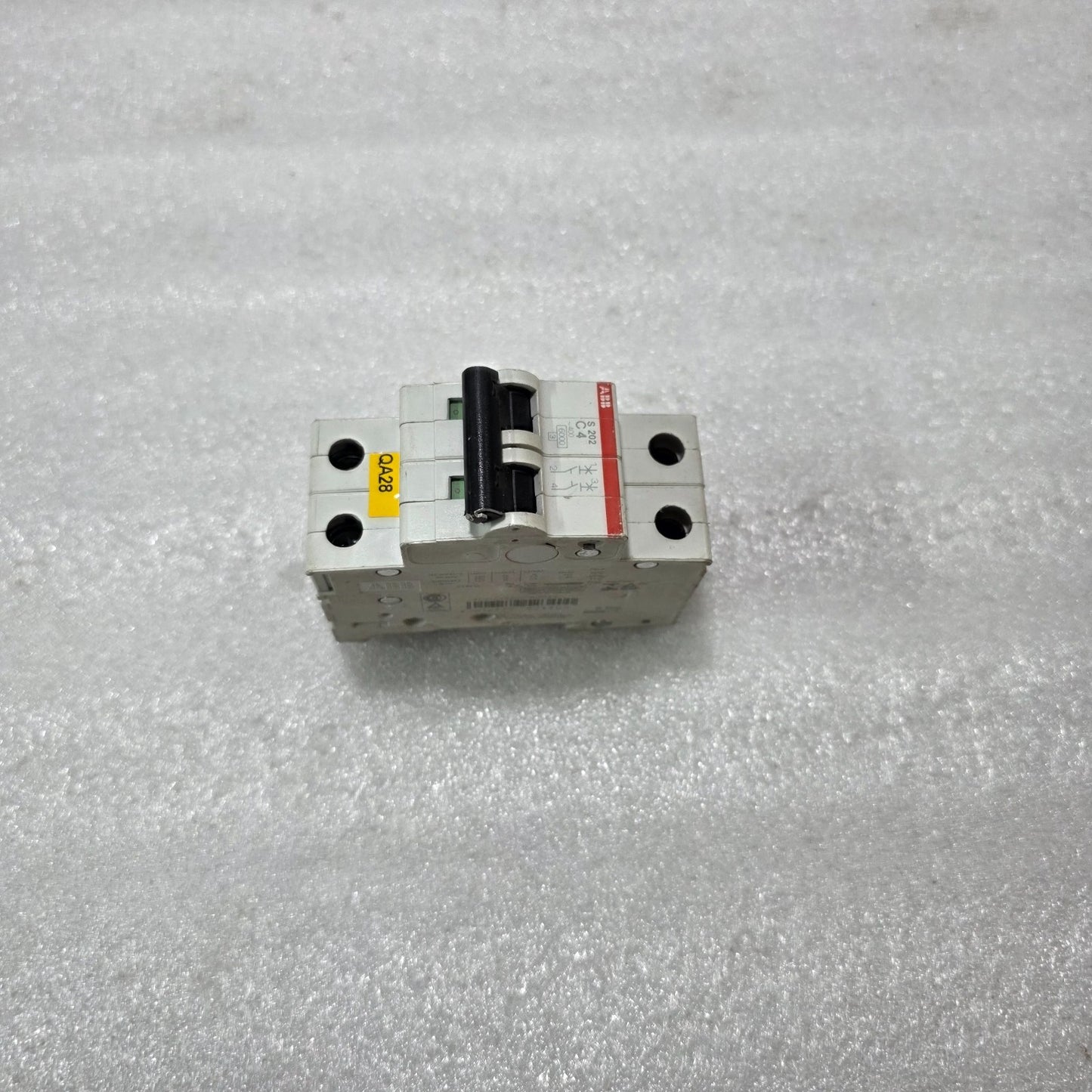 ABB S202-C4 4A 2-POLE TYPE C MCB 400V 6kA INDUSTRIAL CIRCUIT BREAKER