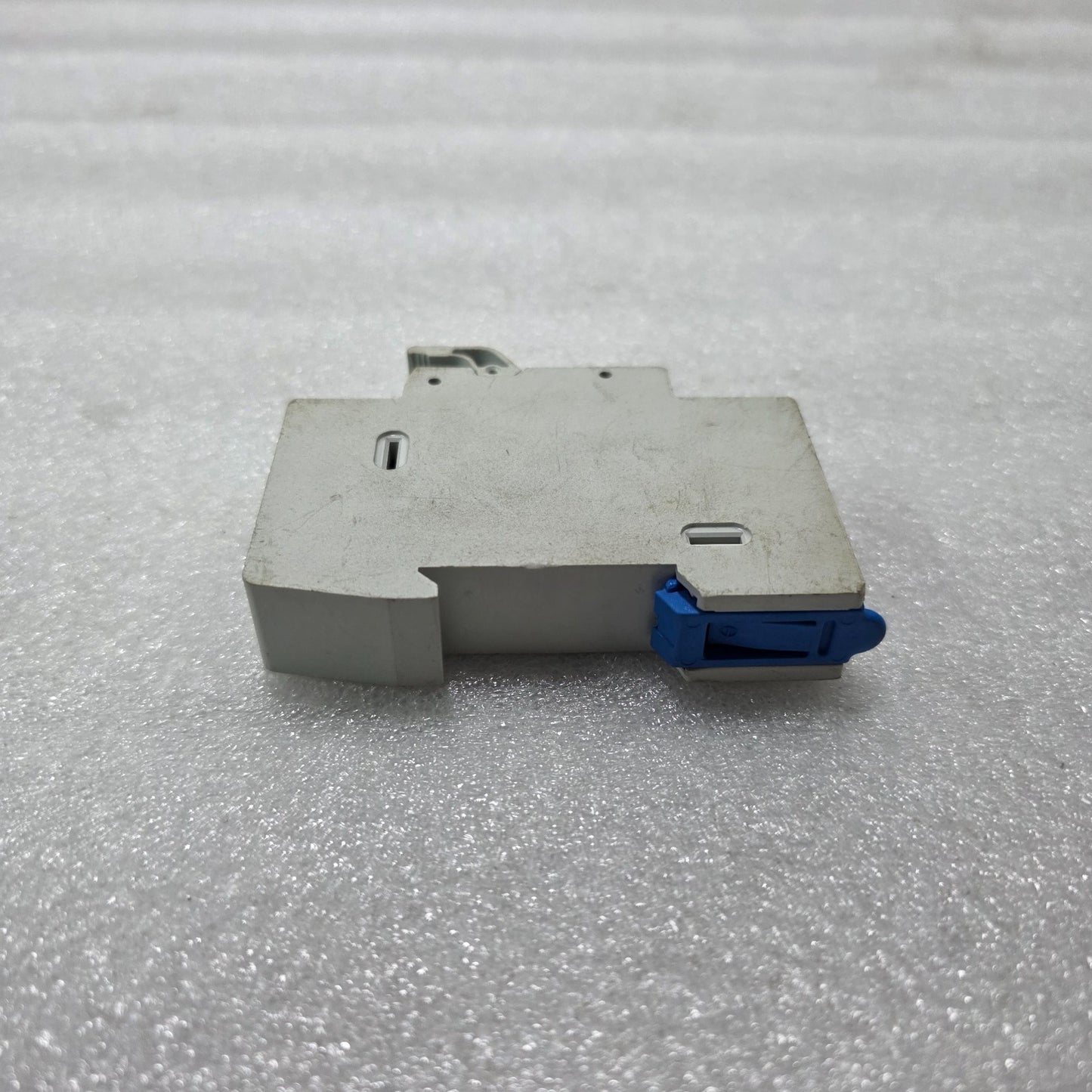 FERRAZ SHAWMUT CMS101 1-POLE FUSE HOLDER 690V 32A 10x38mm DIN RAIL INDUSTRIAL