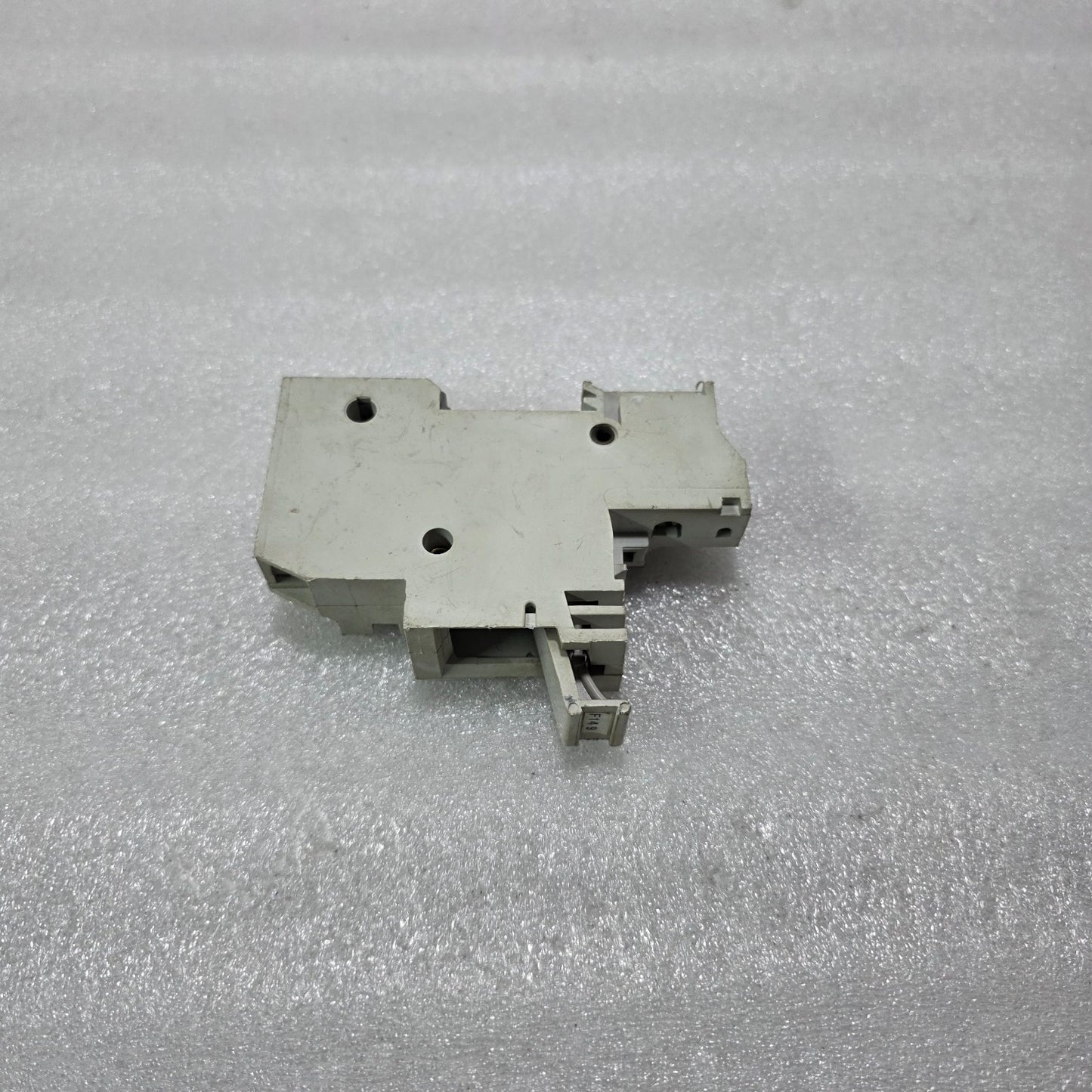 SOCOMEC RMS50 1P 50A 690V 14X51MM FUSE SWITCH DISCONNECTOR DIN RAIL