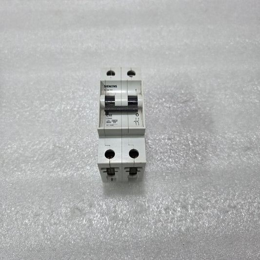 SIEMENS 5SX22 C32 2P 32A TYPE C 400V 6KA MCB MINIATURE CIRCUIT BREAKER