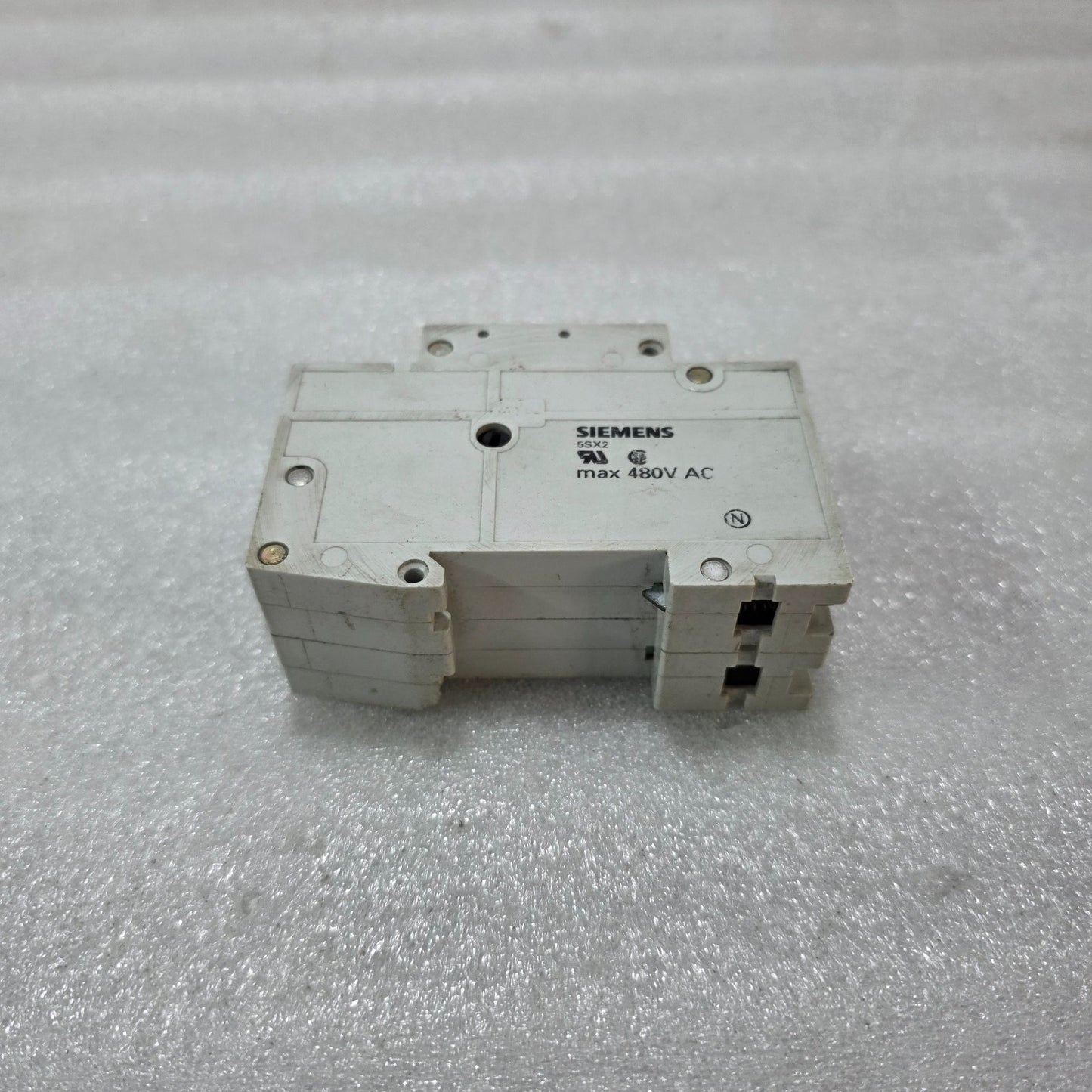 SIEMENS 5SX22 2P 32A CURVE C 400V 6KA MCB CIRCUIT BREAKER