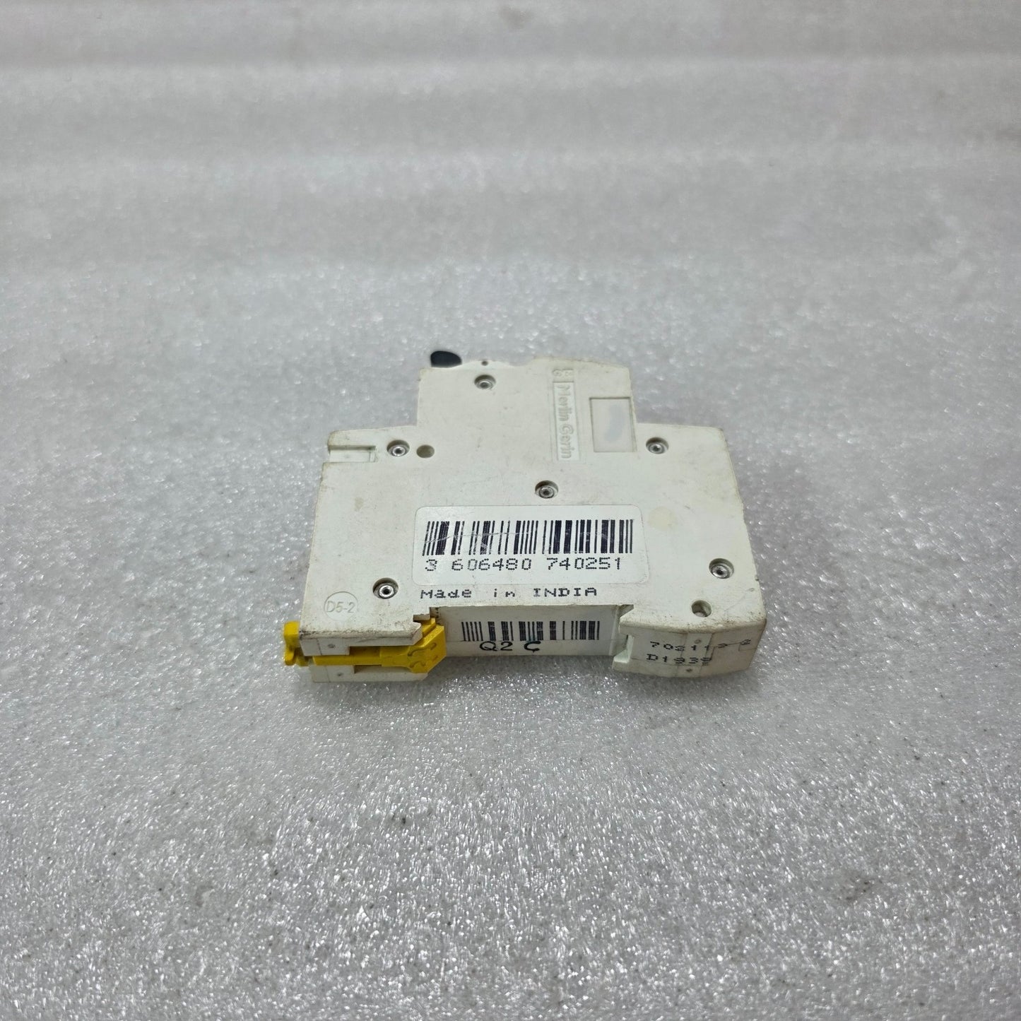 S ELECTRIC K60H 1P 2A CURVE C 240/415V 10KA MCB CIRCUIT BREAKER