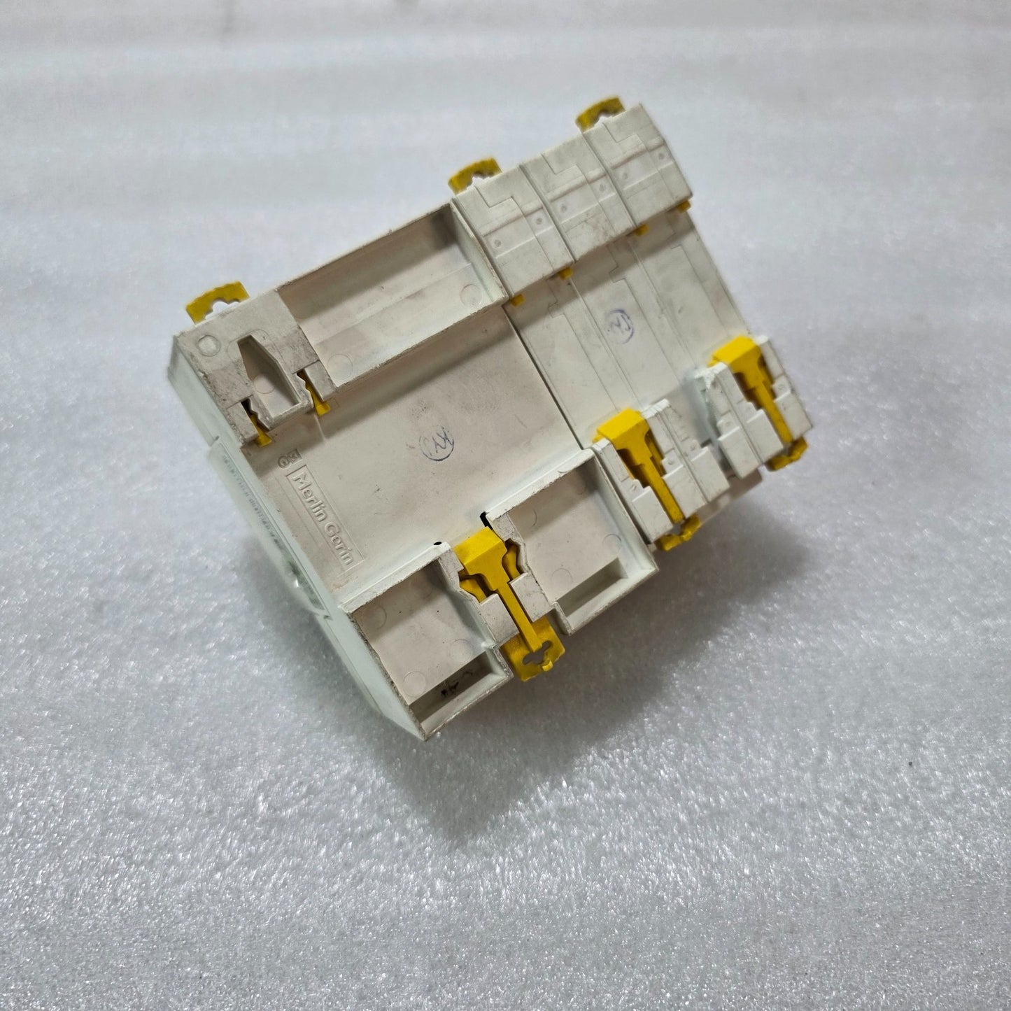 S ELECTRIC IC65N D63A 3P MCB WITH VIGI IC65 ELE 30MA RCD ADD-ON COMBINED UNIT