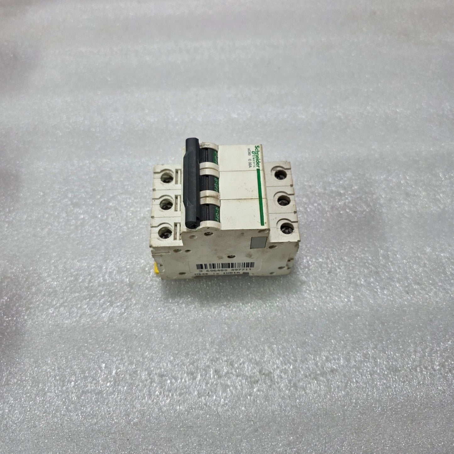 S ELECTRIC XC80 C32A 3P TRIPLE POLE 32A MINIATURE CIRCUIT BREAKER MCB 415V 15KA