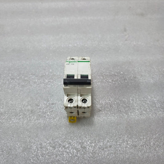 S ELECTRIC XC60 2P 6A CURVE C 415V 10KA MCB CIRCUIT BREAKER