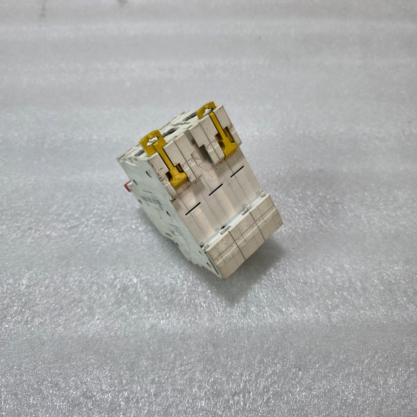 S ELECTRIC ISW 3P TRIPLE POLE 100A MODULAR ISOLATING SWITCH DISCONNECTOR 415V