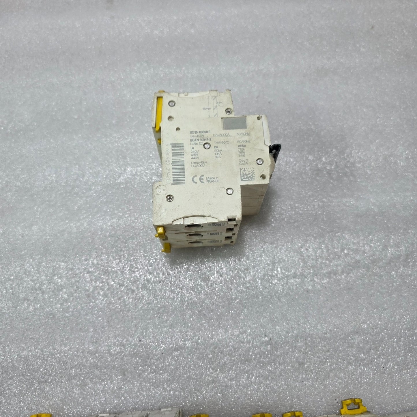S ELECTRIC IC60N C6A 3P TRIPLE POLE 6A MINIATURE CIRCUIT BREAKER MCB 400V 6KA