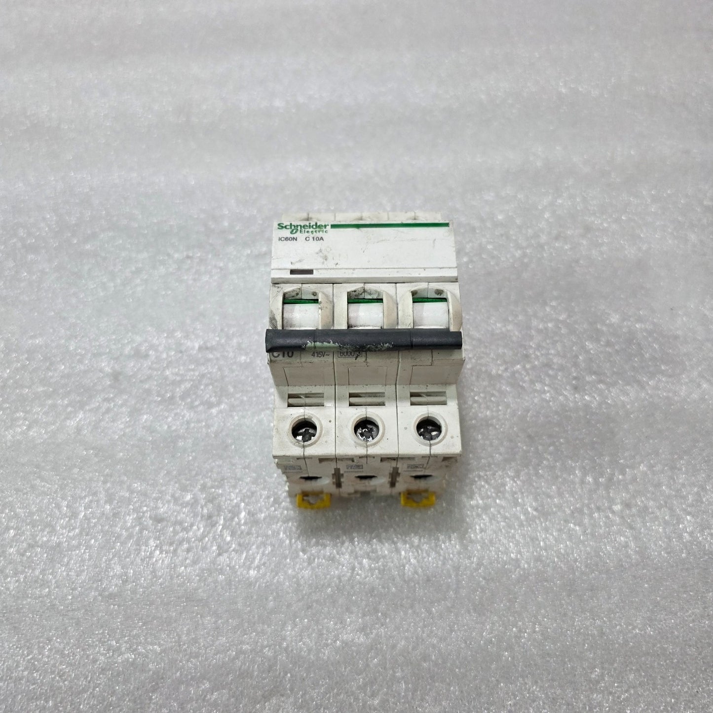 S ELECTRIC IC60N C10A 3P TRIPLE POLE 10A MINIATURE CIRCUIT BREAKER MCB 415V 6KA