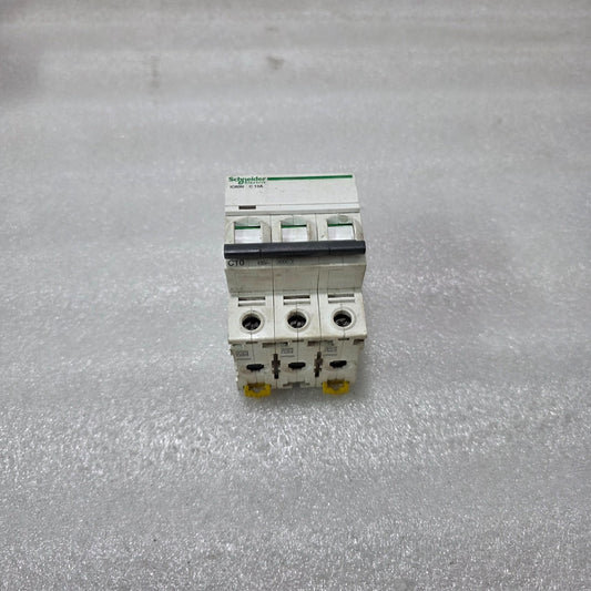 S ELECTRIC IC60N C10A 3P TRIPLE POLE 10A MINIATURE CIRCUIT BREAKER MCB 415V 6KA