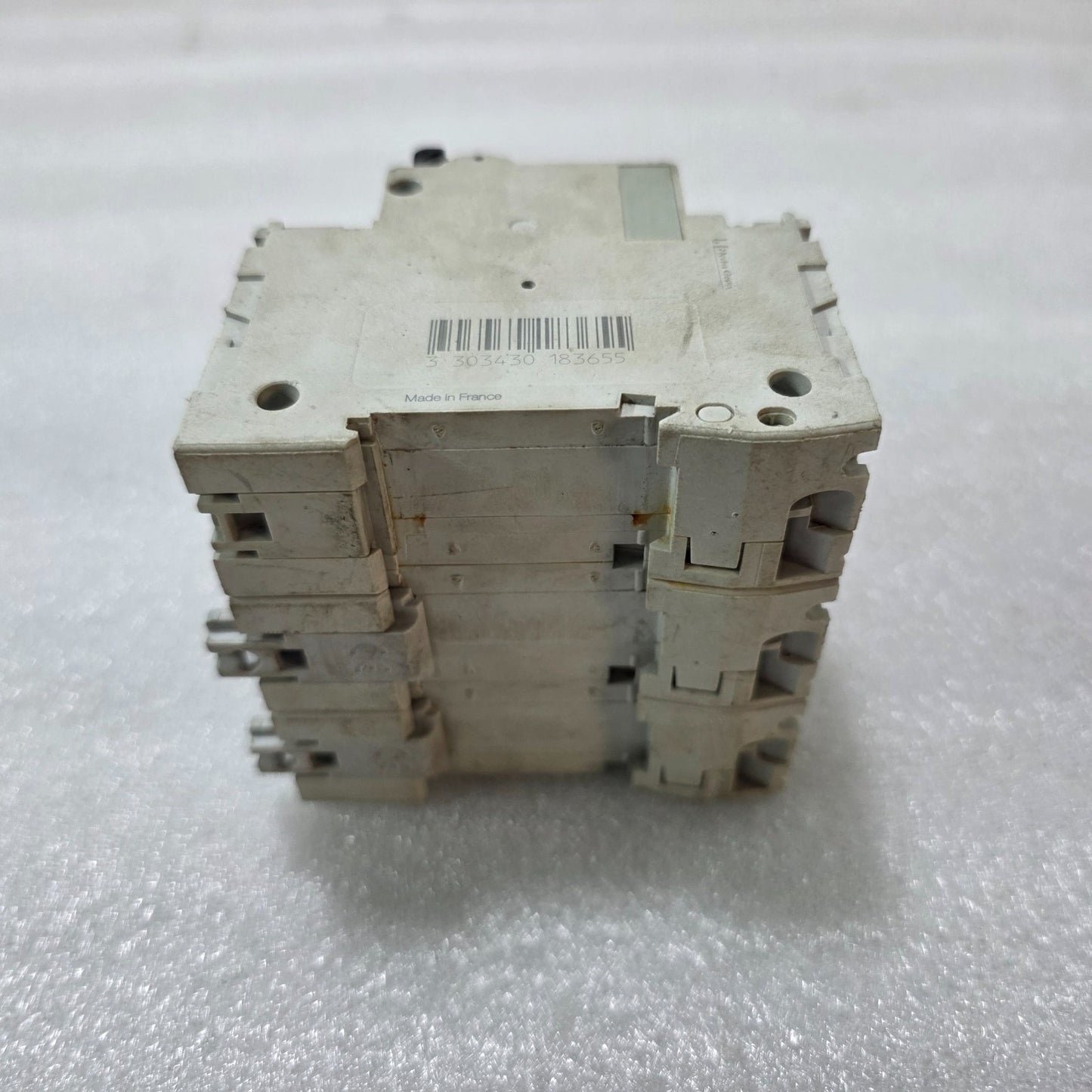 S ELECTRIC C120N C80 3P TRIPLE POLE 80A MINIATURE CIRCUIT BREAKER MCB 400V 10KA