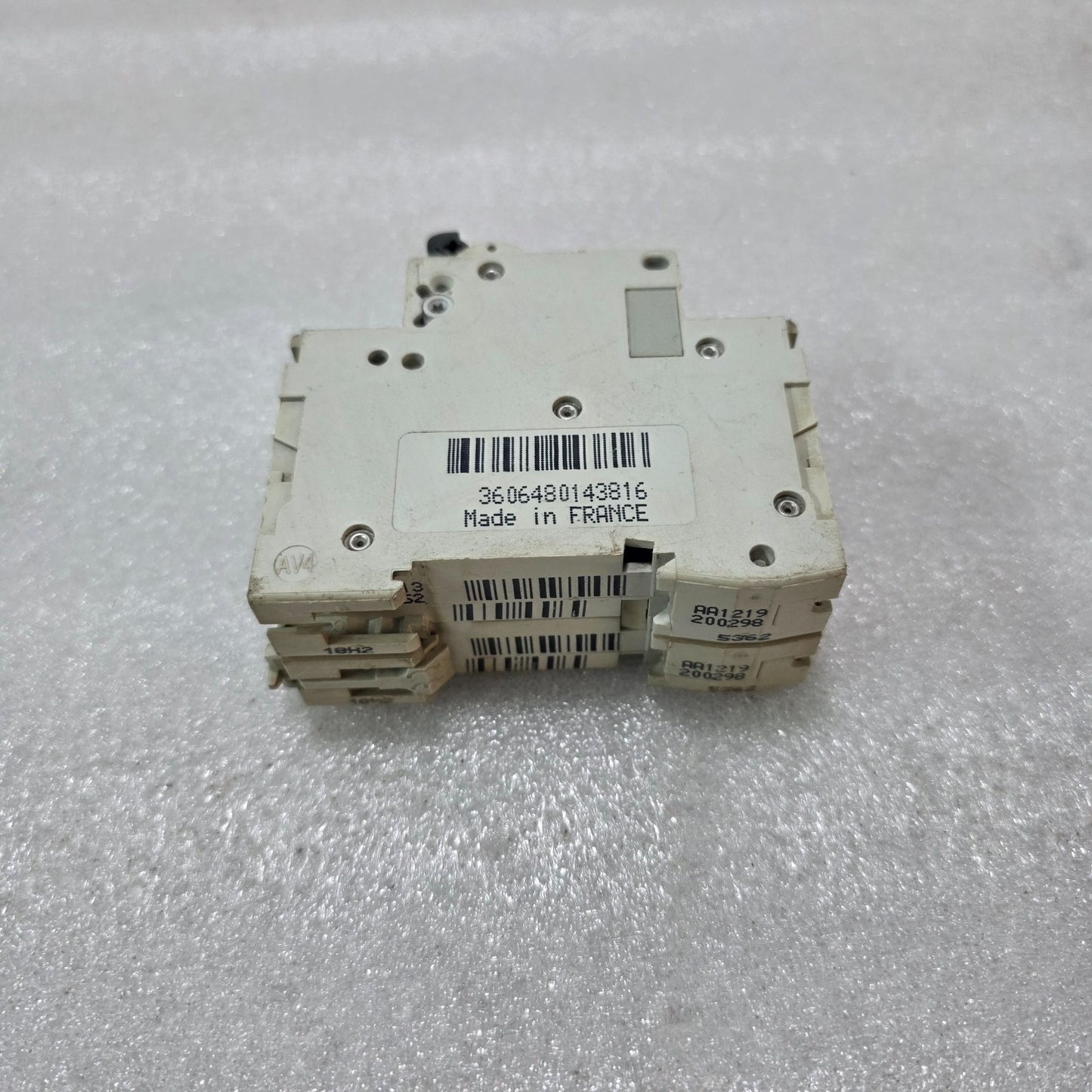 S ELECTRIC C60N 2P 16A CURVE C 415V 10KA MCB CIRCUIT BREAKER