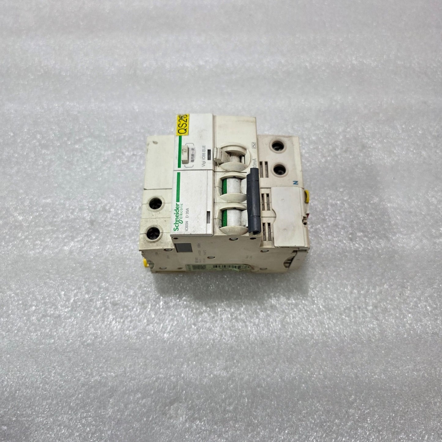 S ELECTRIC IC65N D20A 2P MCB WITH VIGI IC65 ELE 30MA RCD ADD-ON COMBINED UNIT