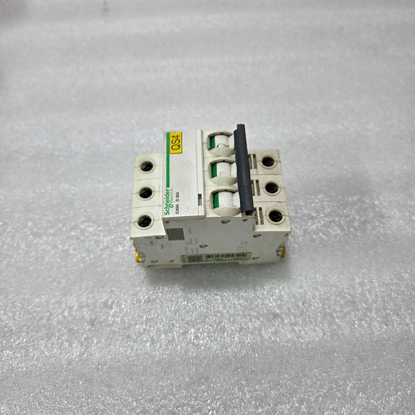 S ELECTRIC IC65N D25A 3P TRIPLE POLE 25A MINIATURE CIRCUIT BREAKER MCB 400V 6KA