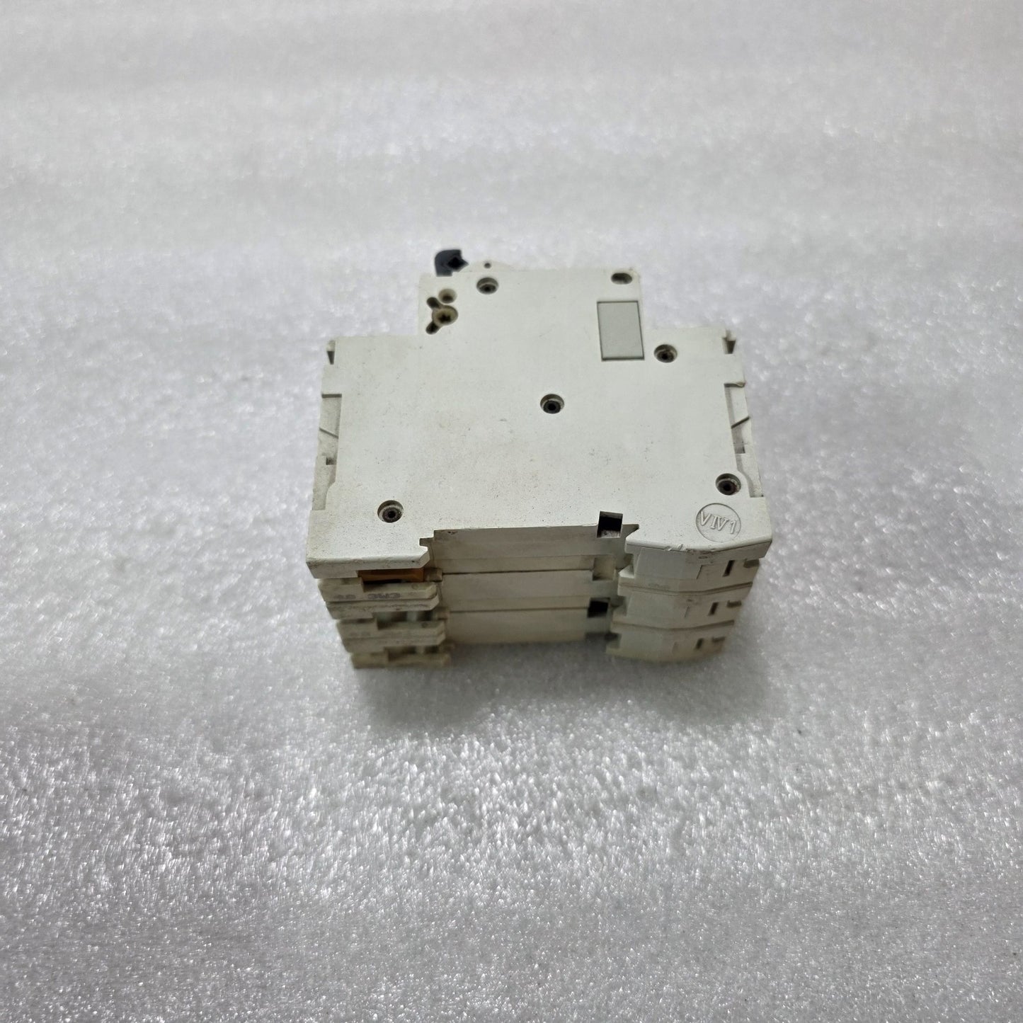 MERLIN GERIN MULTI9 C60N C63 3P TRIPLE POLE 63A MINIATURE CIRCUIT BREAKER MCB 40
