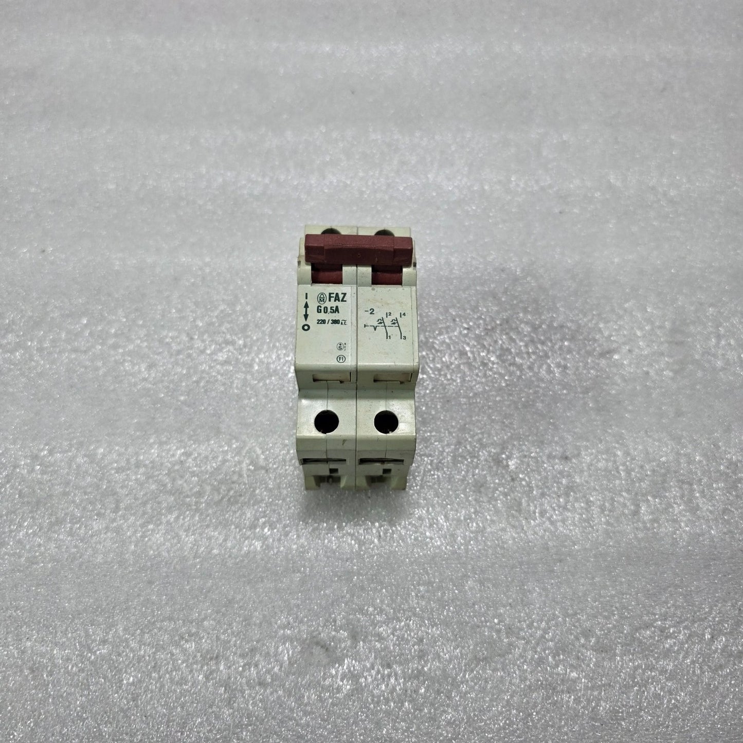 MOELLER FAZ G0.5A 2P 0.5A TYPE G 220/380V 10KA MCB MINIATURE CIRCUIT BREAKER