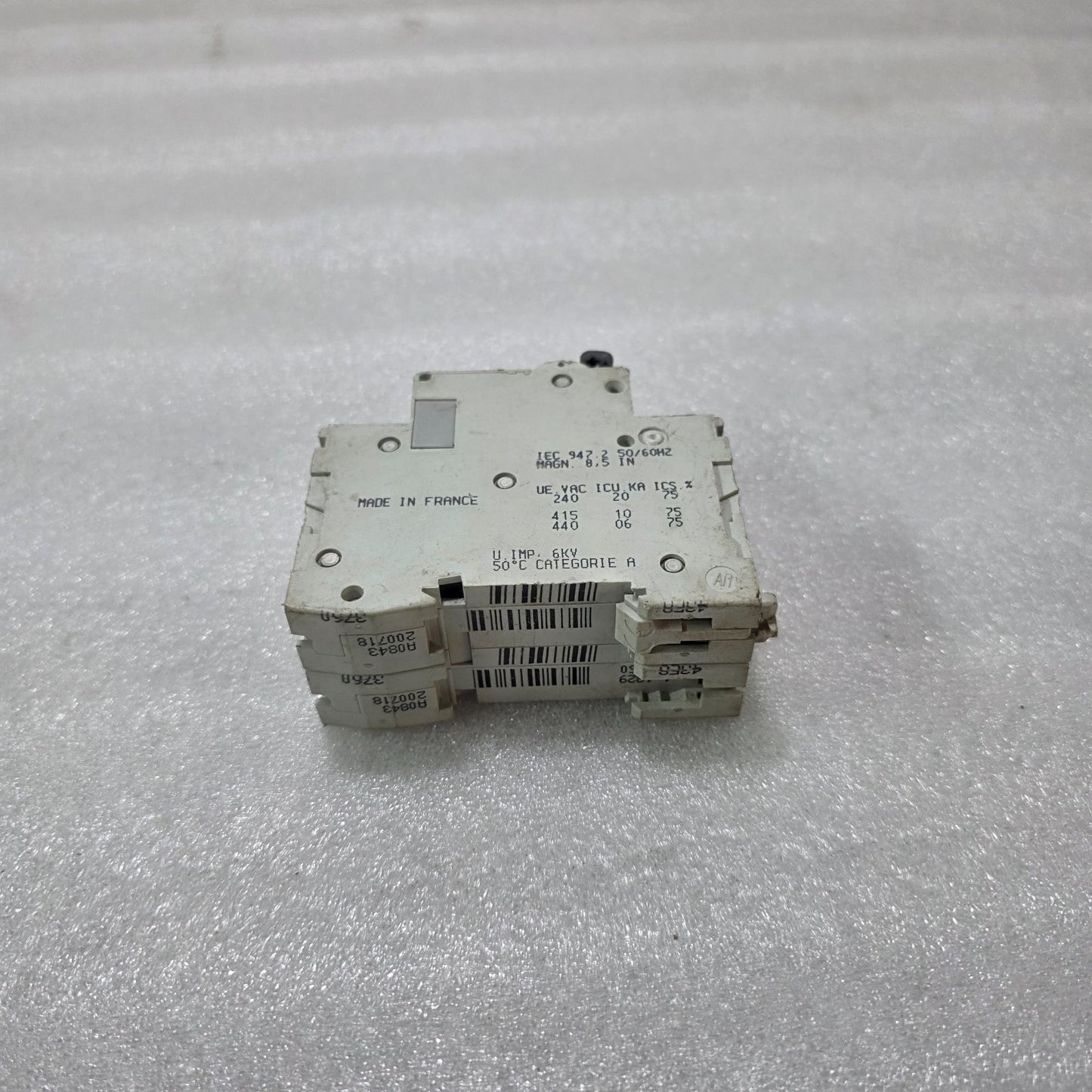 MERLIN GERIN MULTI9 C60N C6 2P DOUBLE POLE 6A MINIATURE CIRCUIT BREAKER MCB 400V