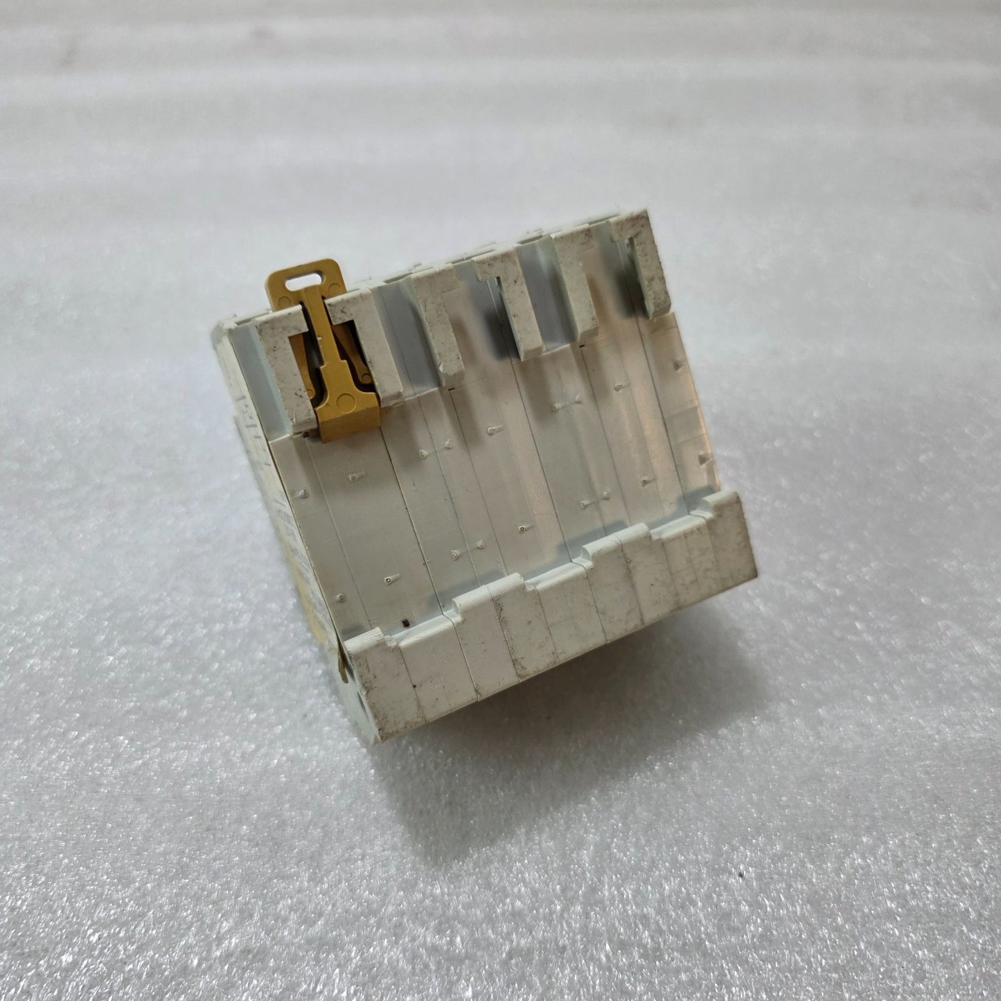 MERLIN GERIN MULTI9 C63L-MA 3P TRIPLE POLE 63A MAGNETIC MOTOR PROTECTION MCB 380