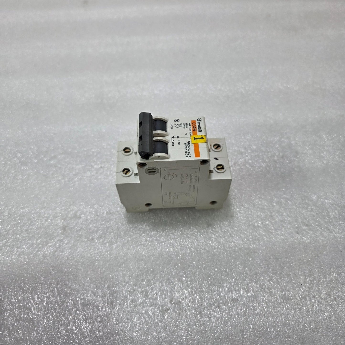 MERLIN GERIN MULTI9 C32H 2P DOUBLE POLE 10A MINIATURE CIRCUIT BREAKER MCB 380/41