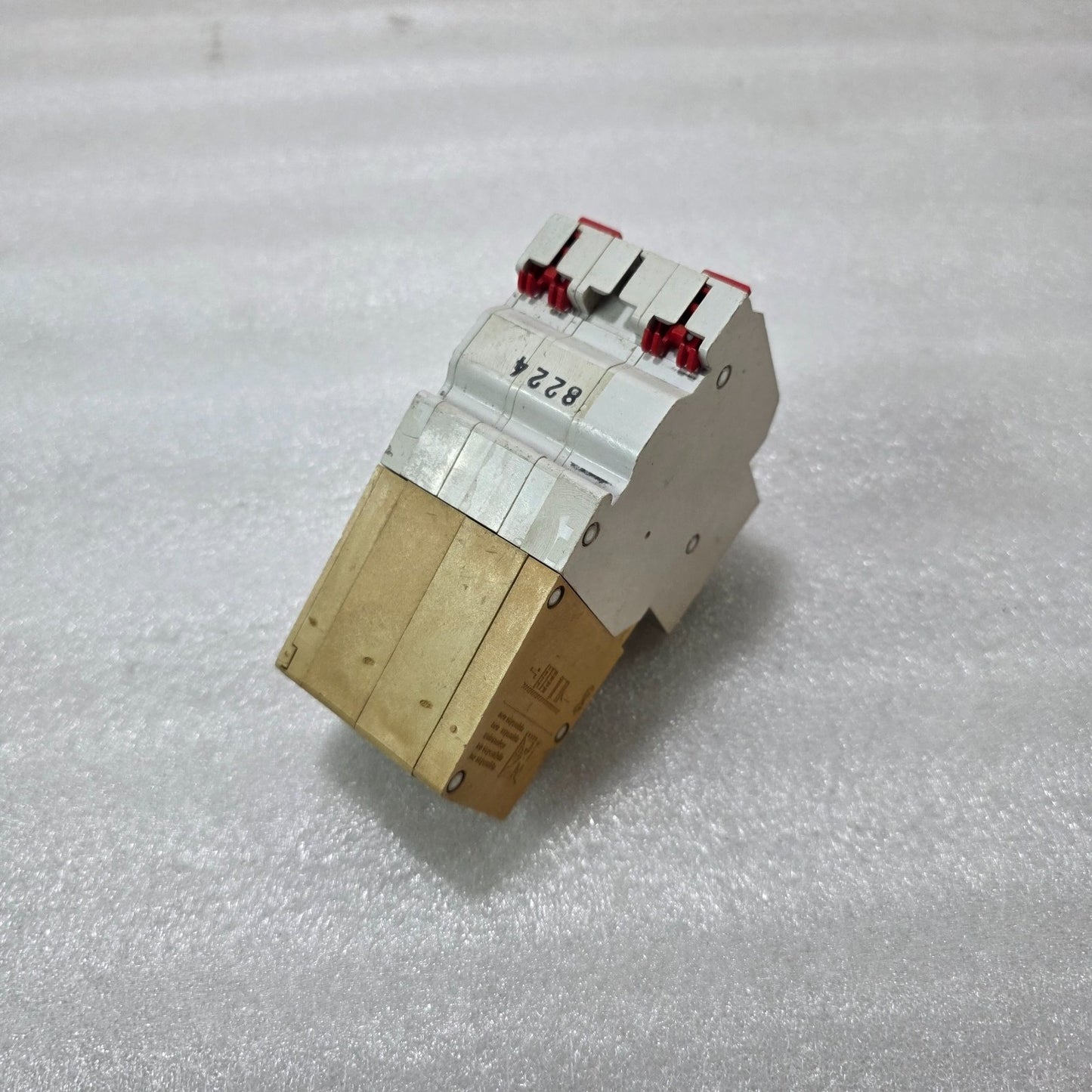 MERLIN GERIN COMPACT C63120 3P 10A MCB WITH BLOC VIGI F32 30MA RCD BLOCK 380V 6K
