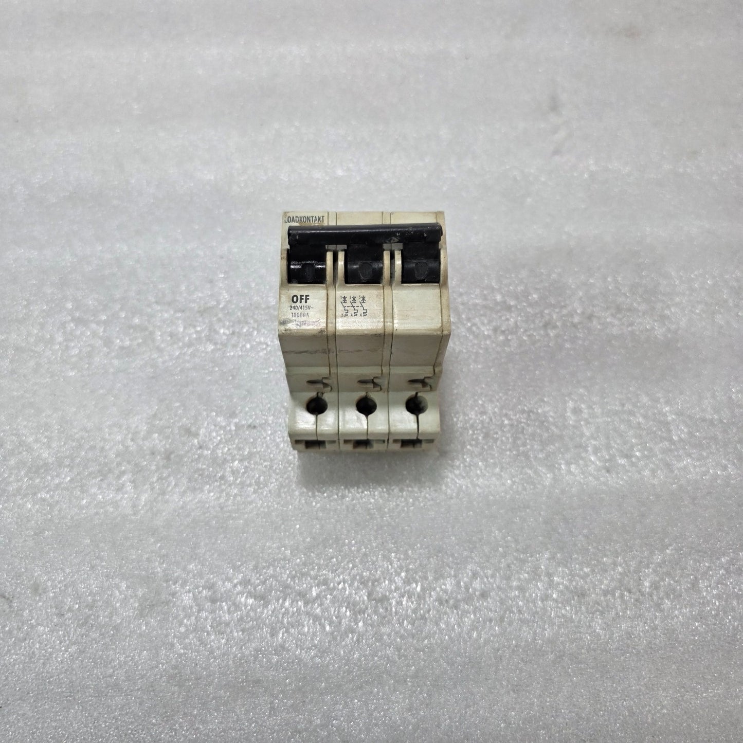 LEGRAND LOADKONTAKT 3P 32A CURVE C 240/415V 10KA MCB CIRCUIT BREAKER