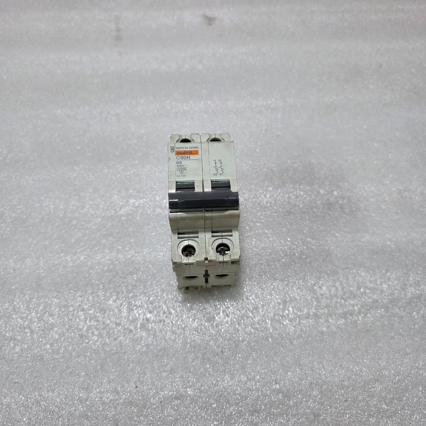 MERLIN GERIN MULTI9 C60H B6 2P DOUBLE POLE 6A MINIATURE CIRCUIT BREAKER MCB 400V