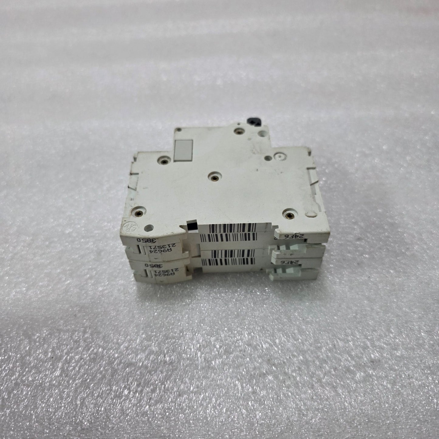 MERLIN GERIN MULTI9 C60A B6 2P DOUBLE POLE 6A MINIATURE CIRCUIT BREAKER MCB 400V