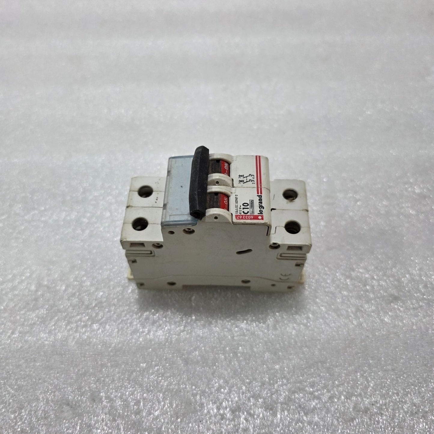 LEGRAND 603267 2P 10A TYPE C 415V 10KA MCB MINIATURE CIRCUIT BREAKER