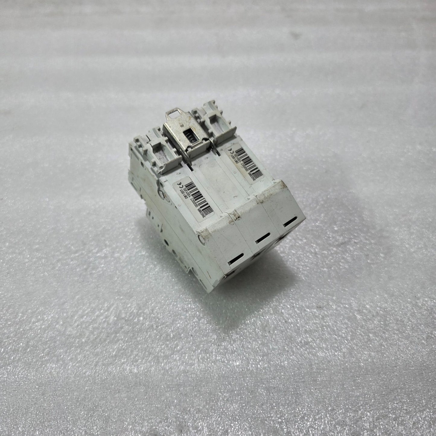 ELETROMAR WMN3C20 3P 20A TYPE C 415V 10KA MCB MINIATURE CIRCUIT BREAKER