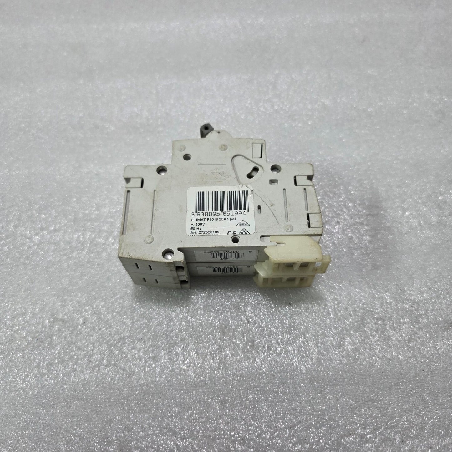 ETI ETIMAT P10 2P 25A CURVE B 400V 10KA MCB CIRCUIT BREAKER