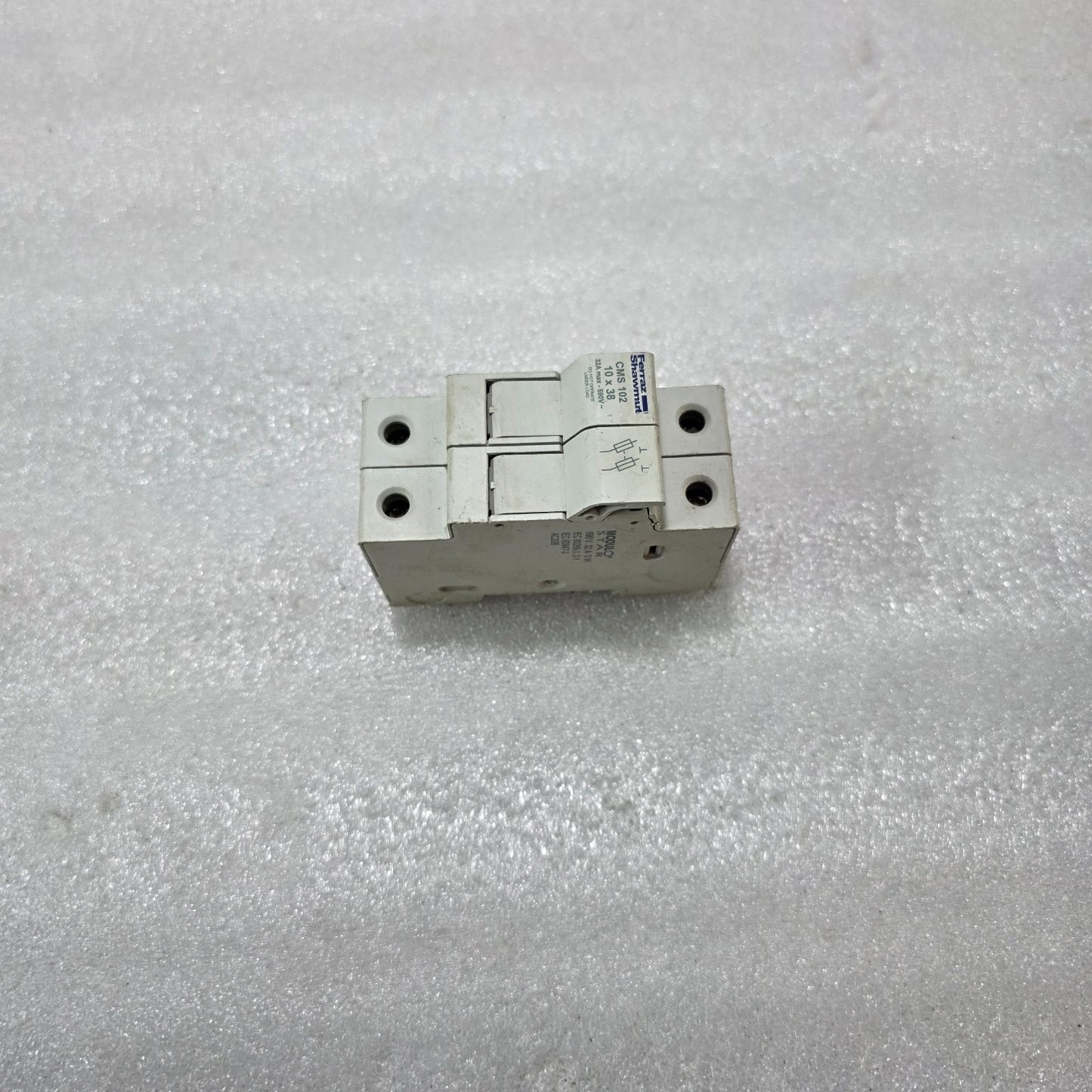 FERRAZ SHAWMUT MODULO R CMS102 2P 32A 690V 10X38MM DIN RAIL FUSE HOLDER