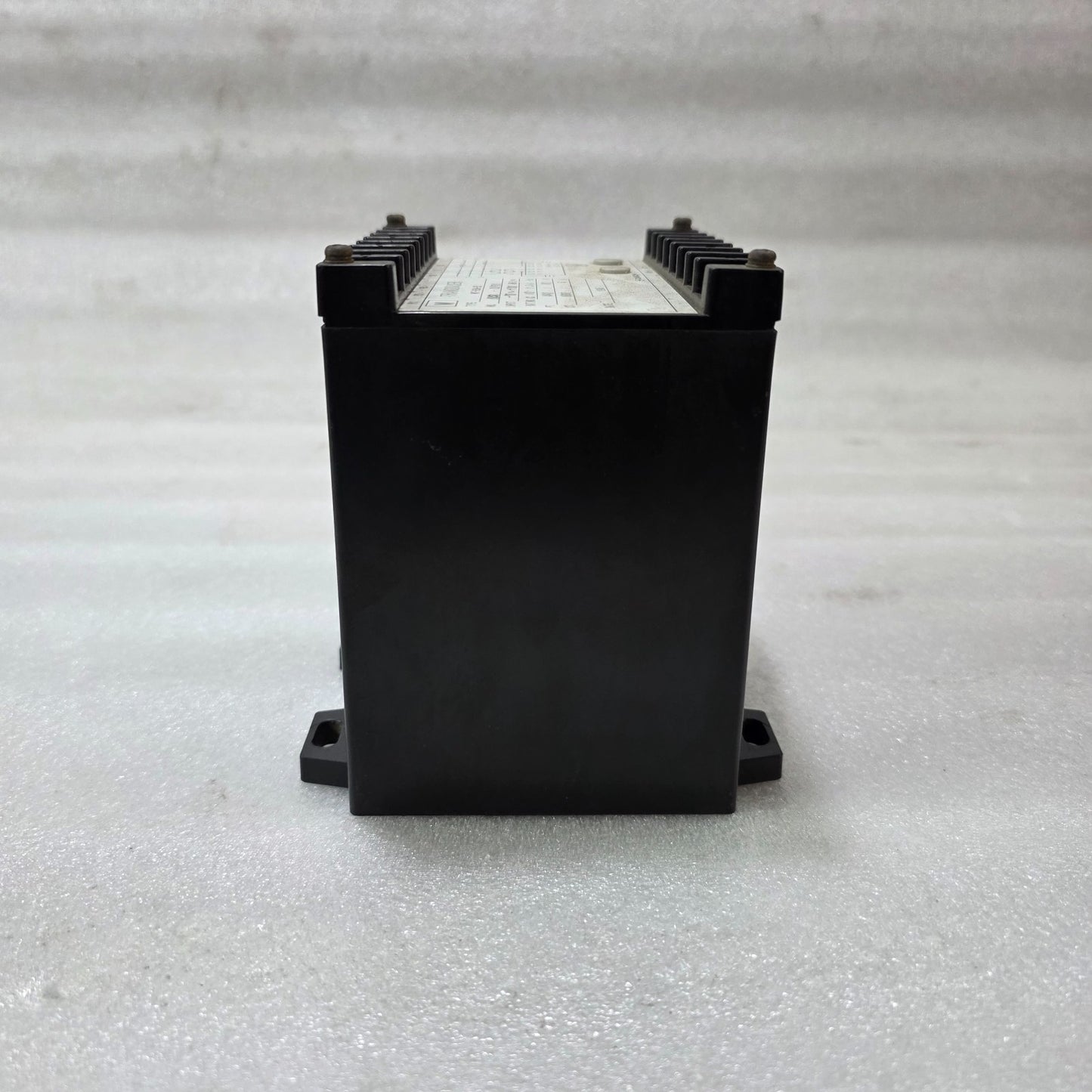 DAIICHI WT-83M-33 THREE PHASE WATT POWER TRANSDUCER 440V 1000/5A 110V