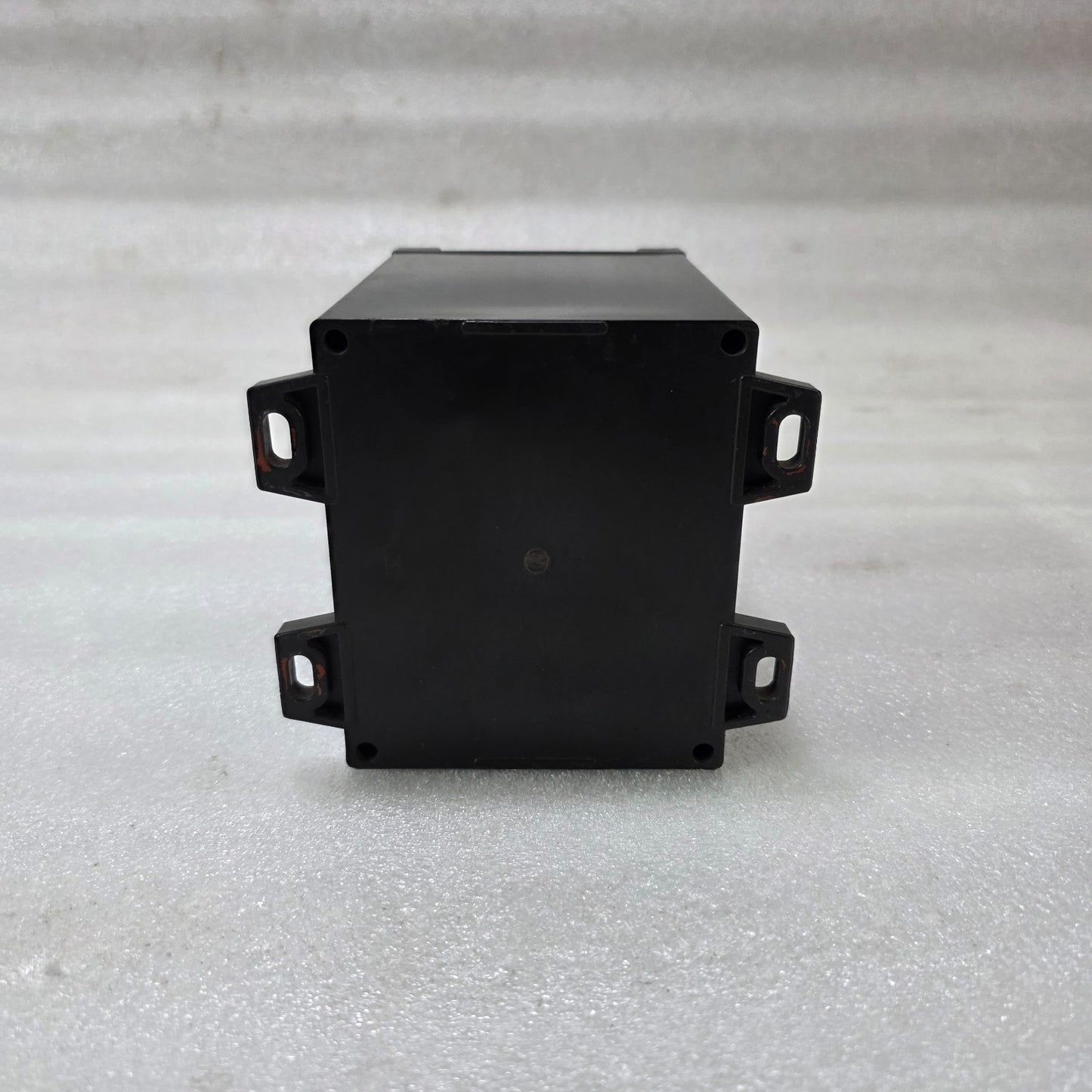 DAIICHI WT-83M-33 THREE PHASE WATT POWER TRANSDUCER 440V 1000/5A 110V