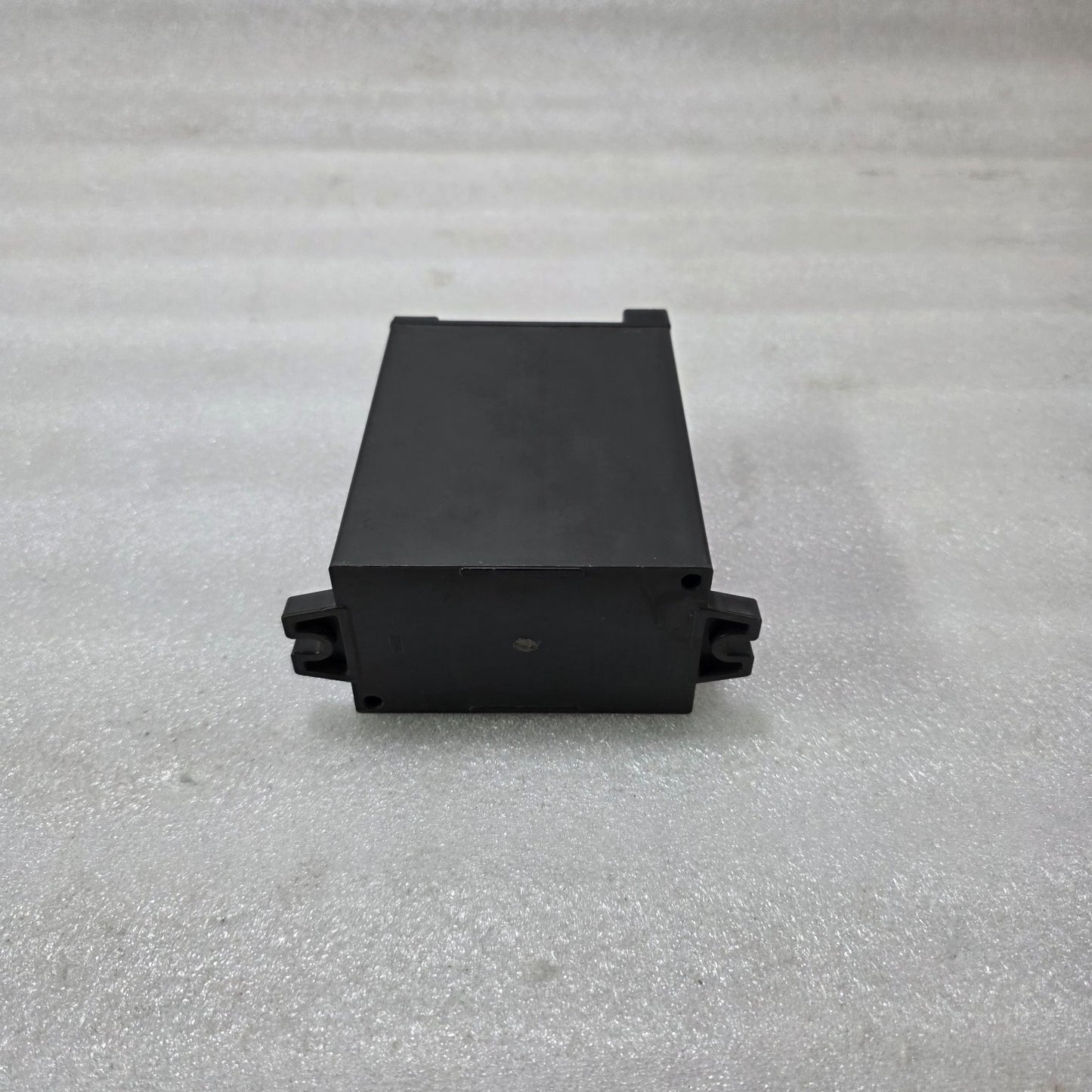 DAIICHI ATT2-82A CURRENT TRANSDUCER AC 0-10A INPUT DC 4-20MA OUTPUT