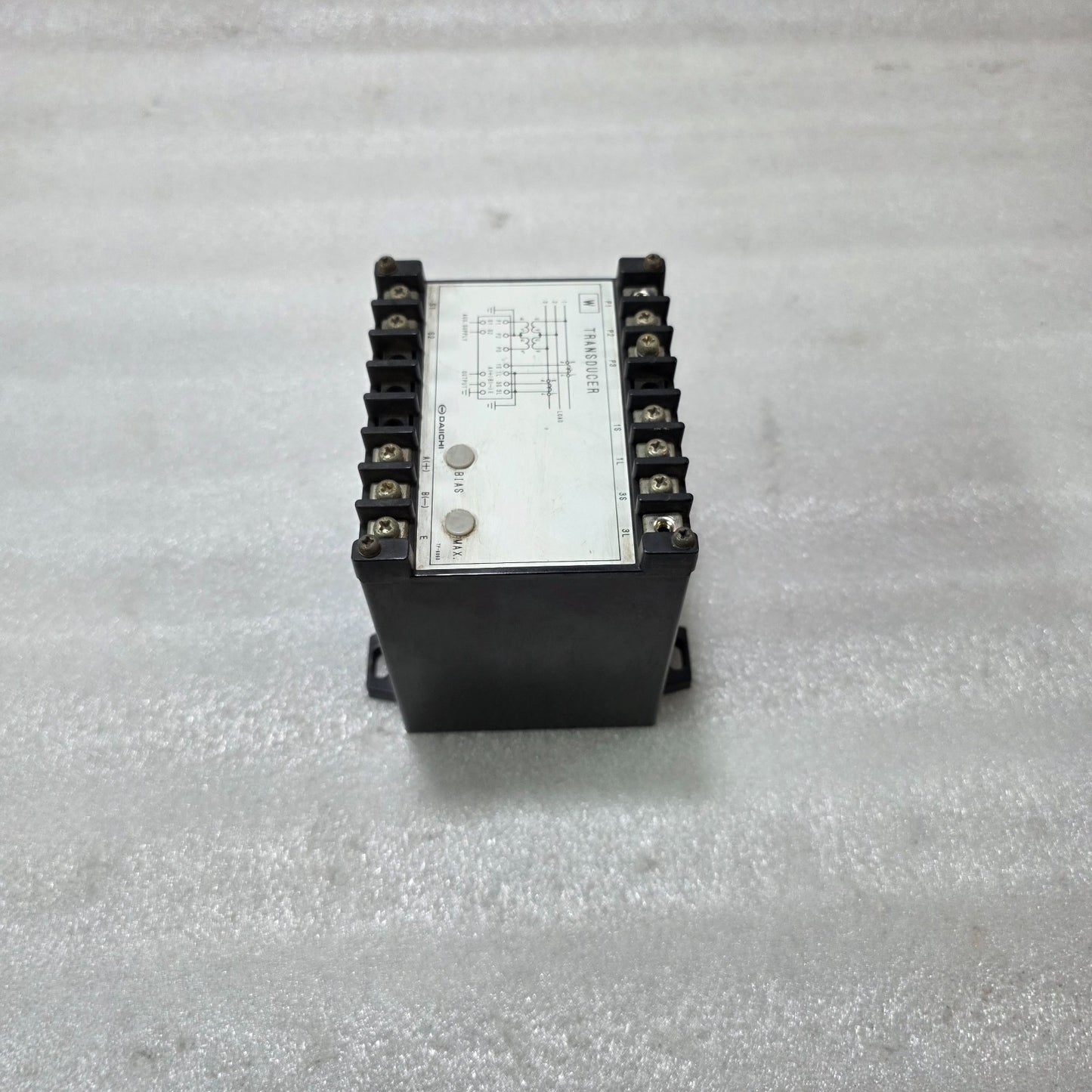 DAIICHI WTT2-83A-33 THREE PHASE WATT TRANSDUCER 0-500KW 4-20MA 440V PT 1000/5A C