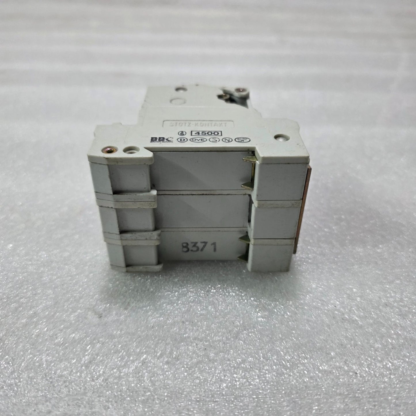 BBC STOTZ S163 3P 25A CURVE L 380V 6KA MCB CIRCUIT BREAKER