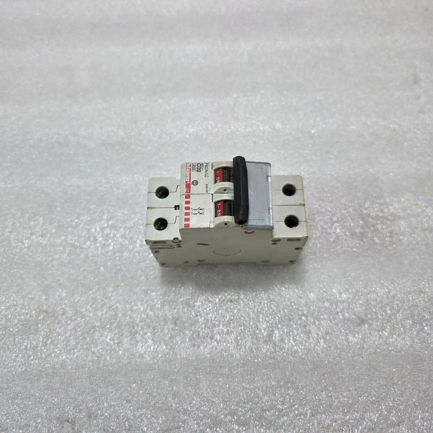 BTICINO BTDIN45 F82A/S2 2P 32A CURVE C 400V 4.5KA MCB CIRCUIT BREAKER