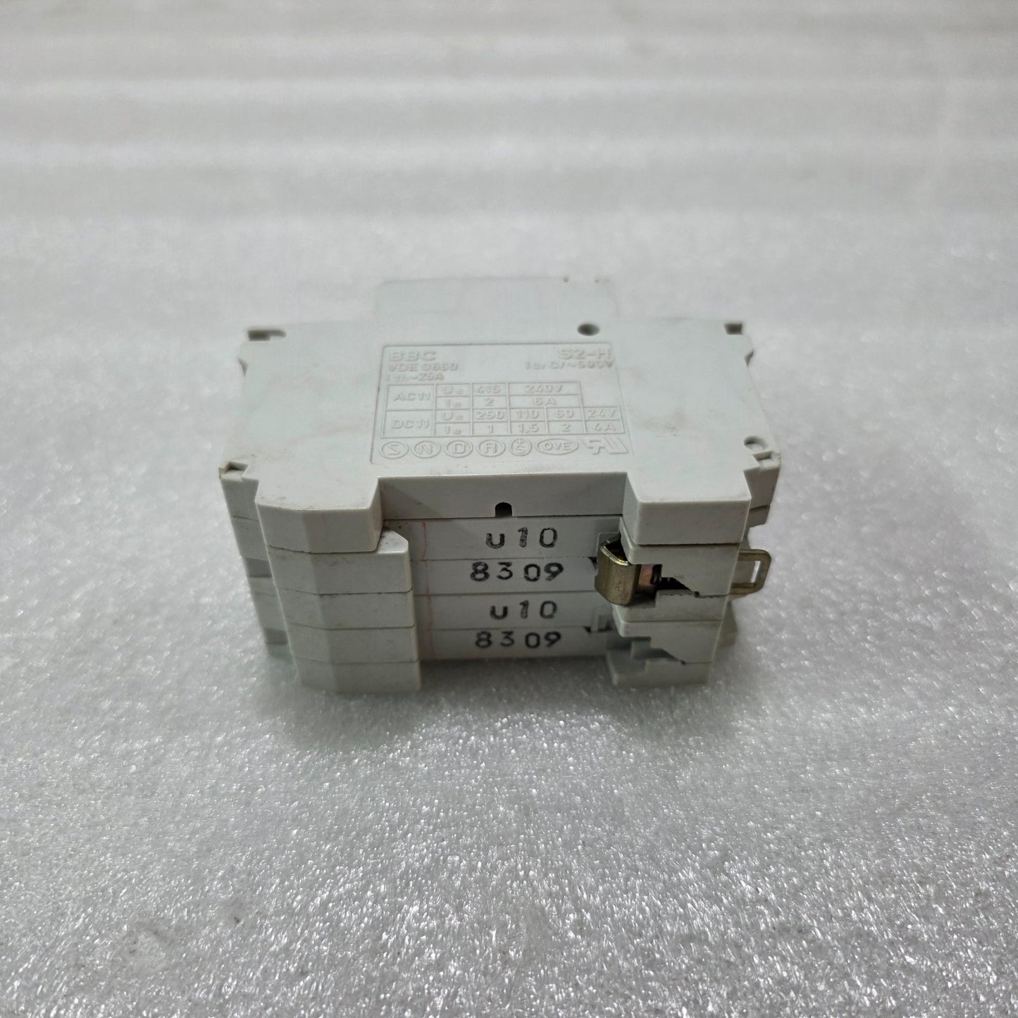 ABB STOTZ S272 U10A 2P 10A TYPE U 415V 6KA MCB MINIATURE CIRCUIT BREAKER