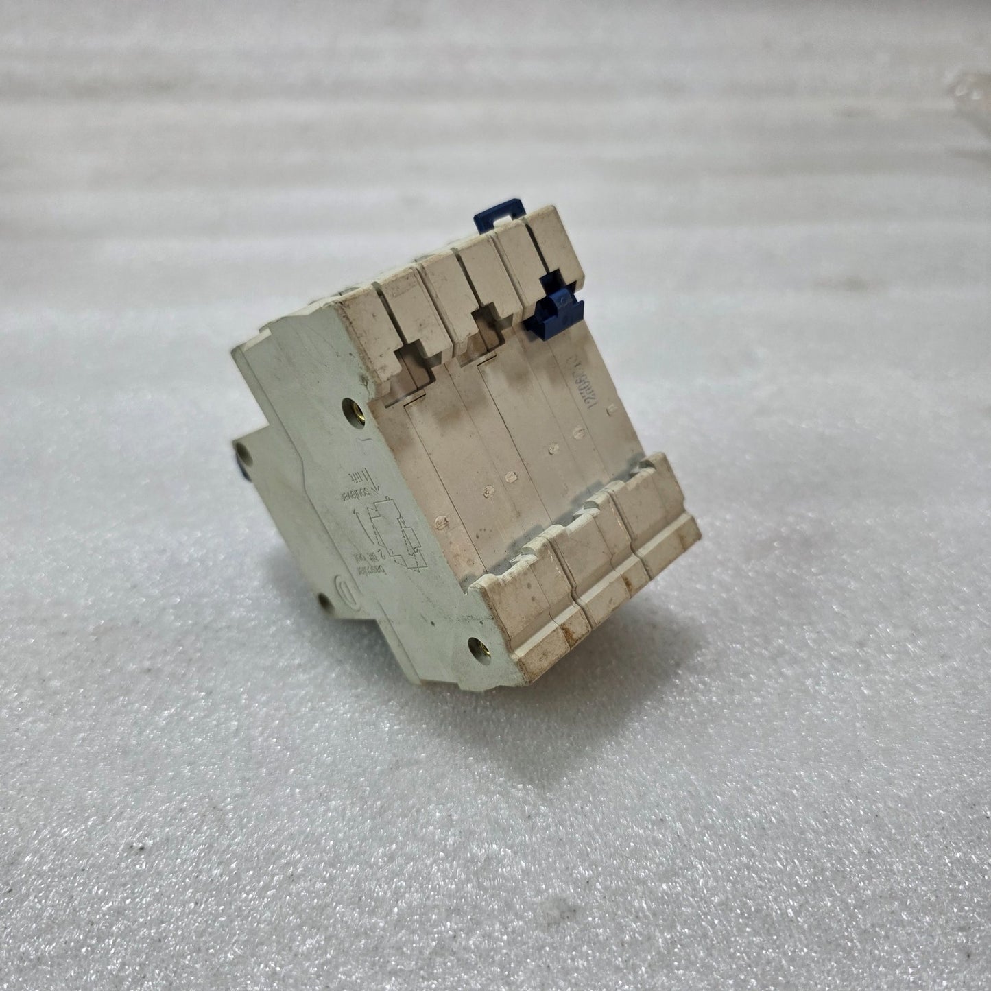 CHANAN DZ47-63 3P 10A CURVE C 400V 4KA MCB CIRCUIT BREAKER