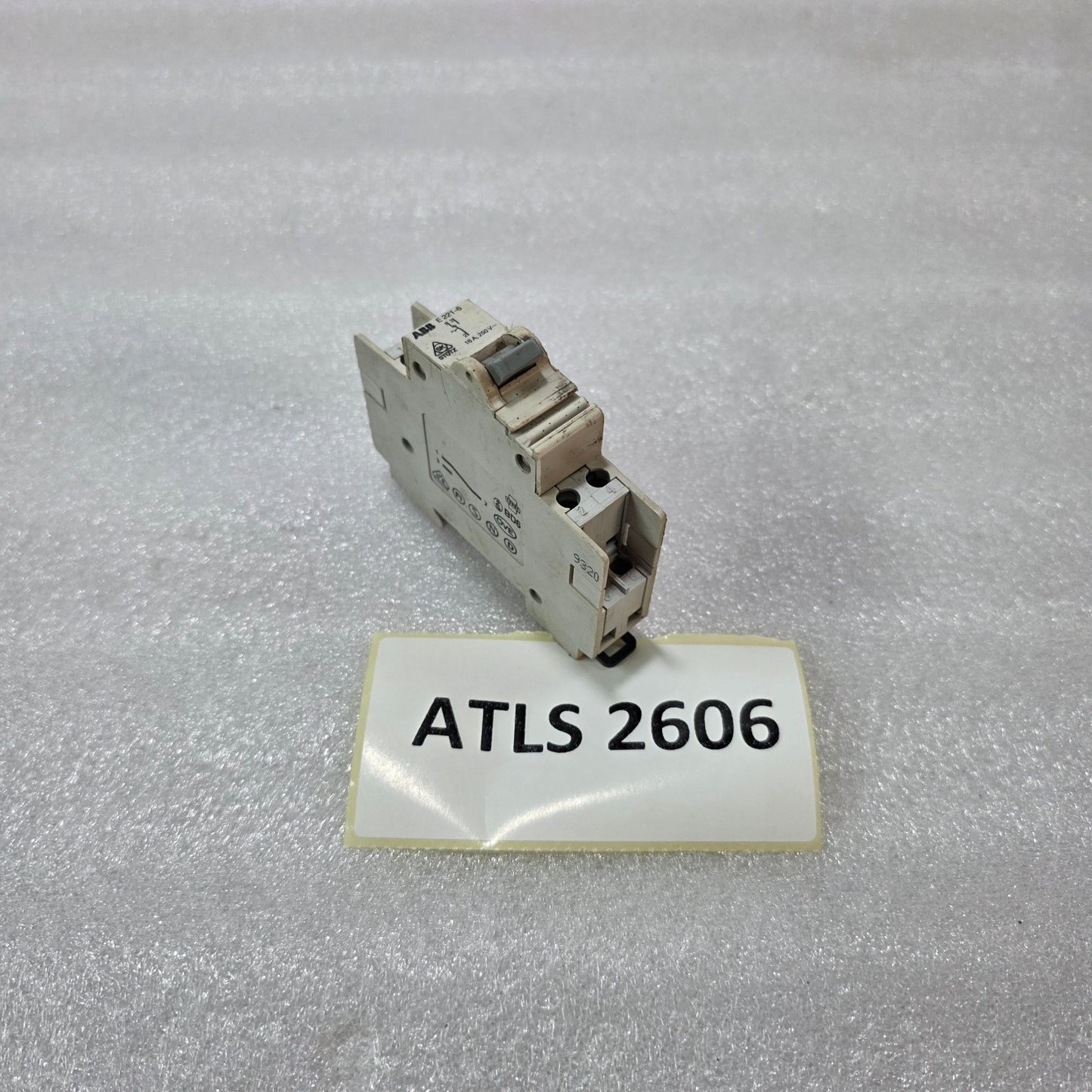 ABB E221-6 16A ISOLATOR AUXILIARY CONTACT SWITCH 250V