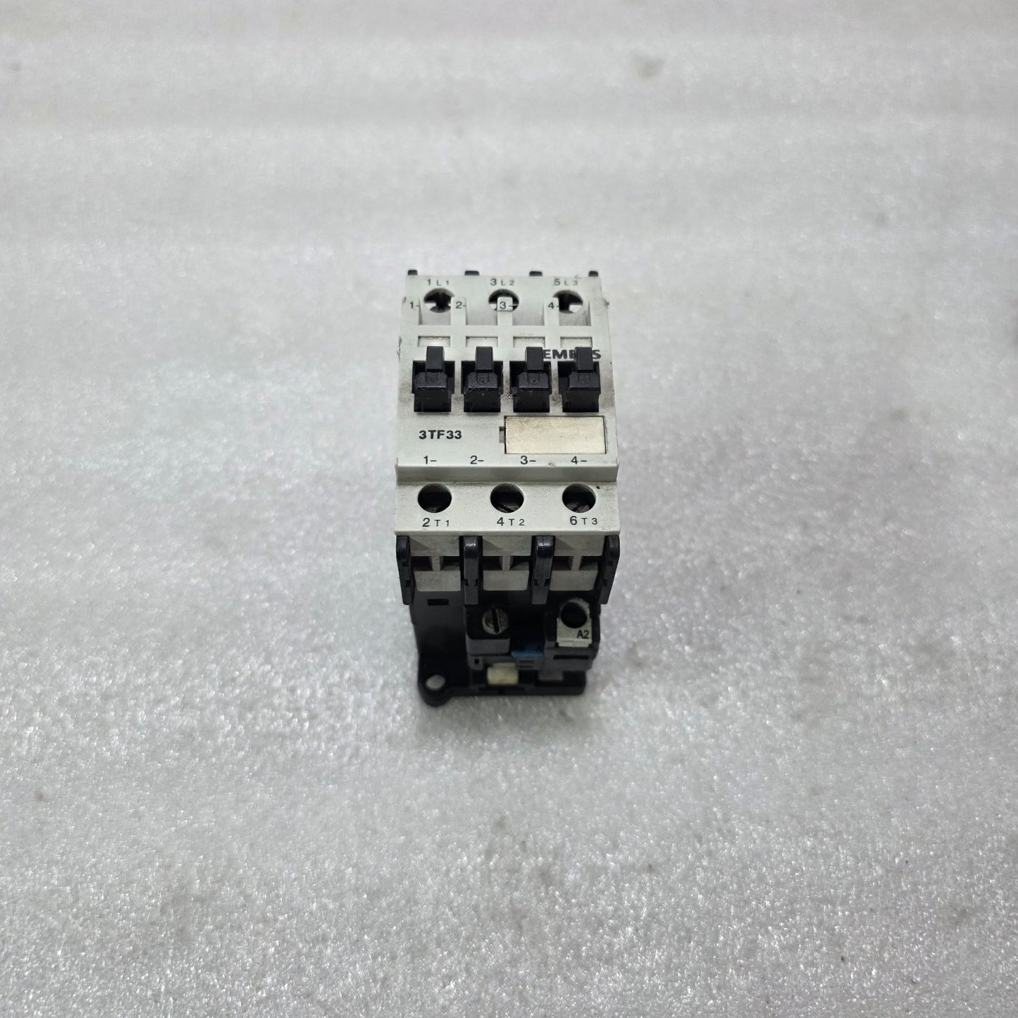SIEMENS 3TF33 3 POLE AC CONTACTOR COIL 220VAC 50HZ / 264VAC 60HZ