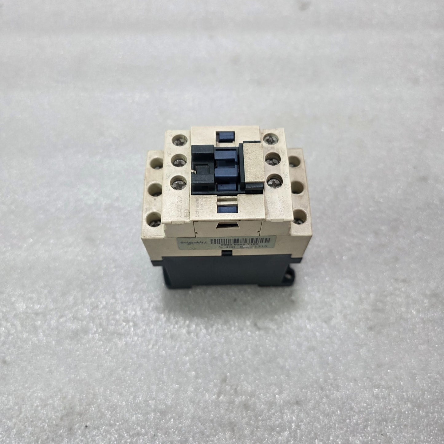 S ELECTRIC CAD32ED CONTROL RELAY 48V DC 3NO+2NC 690V WITH LAD4TSDL SUPPRESSOR