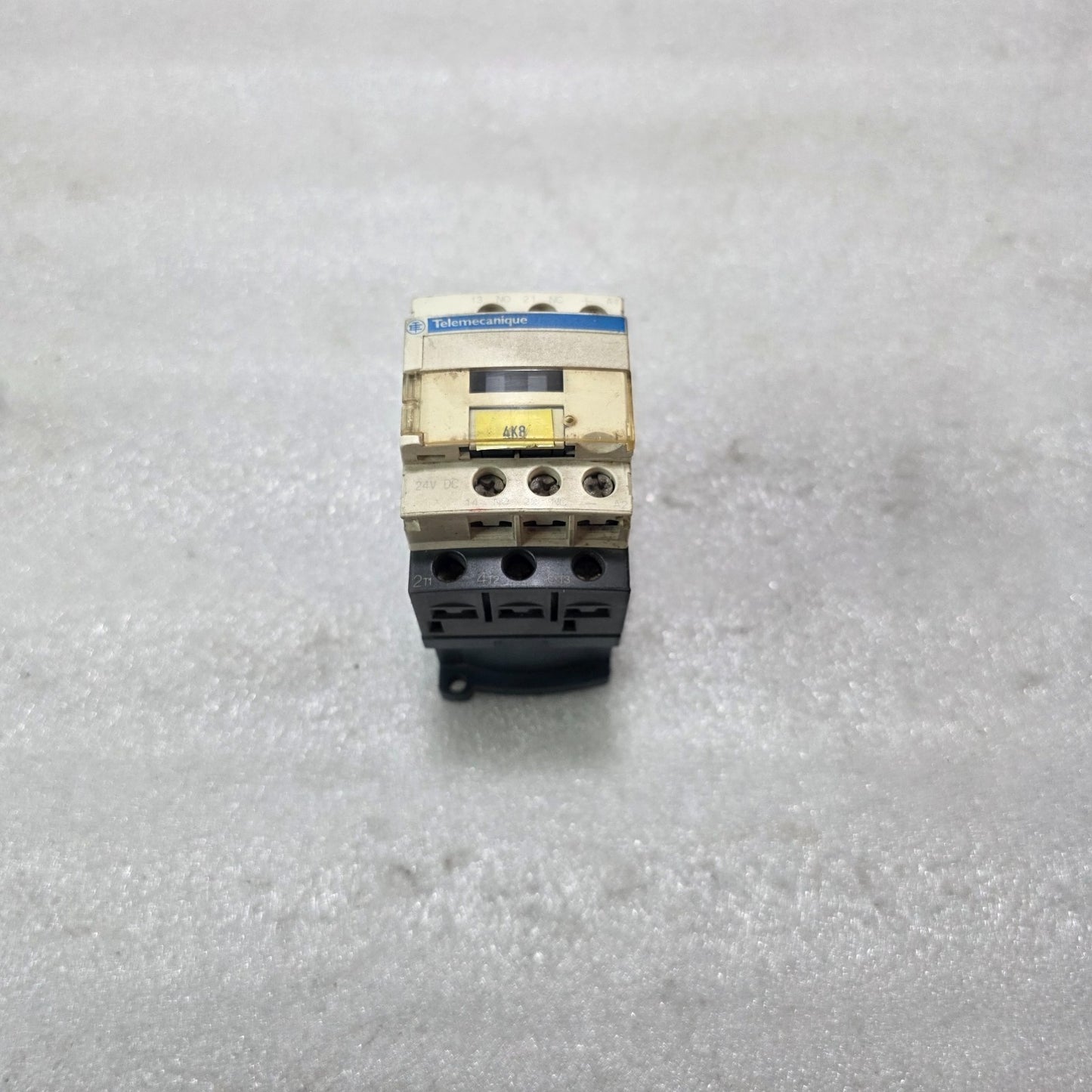 TELEMECANIQUE LC1D09BD CONTACTOR 24V DC COIL 25A 3P 1NO+1NC WITH LAD4TBDL SUPPRE
