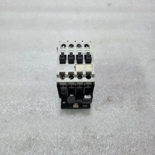 SIEMENS 3TH3022-0A AUXILIARY CONTACTOR 2NO 2NC 220VAC 50/60HZ CONTROL RELAY
