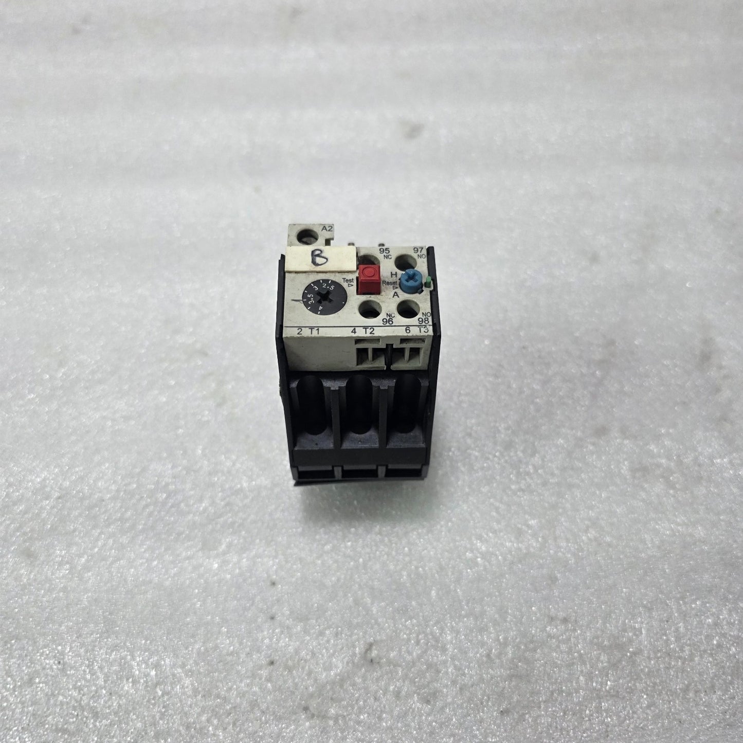 SIEMENS 3UA50 00-1E THERMAL OVERLOAD RELAY 2.5-4A 690V TRIP CLASS 10