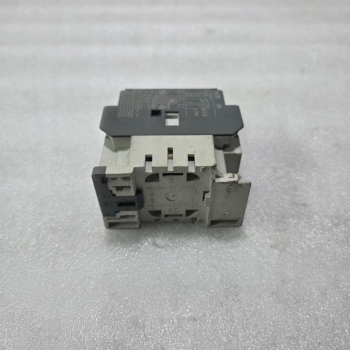 ABB A9-30-10 CONTACTOR 3P 24V COIL 25A 4KW 400V IEC 60947-4-1