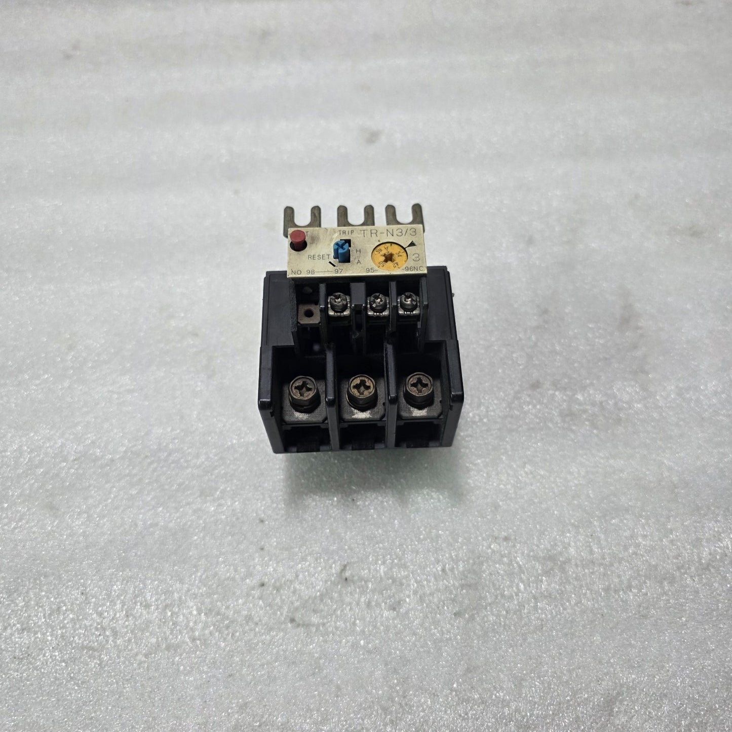 FUJI ELECTRIC TR-3N/3 THERMAL OVERLOAD RELAY 34-50A 3 POLE TRIP CLASS 10
