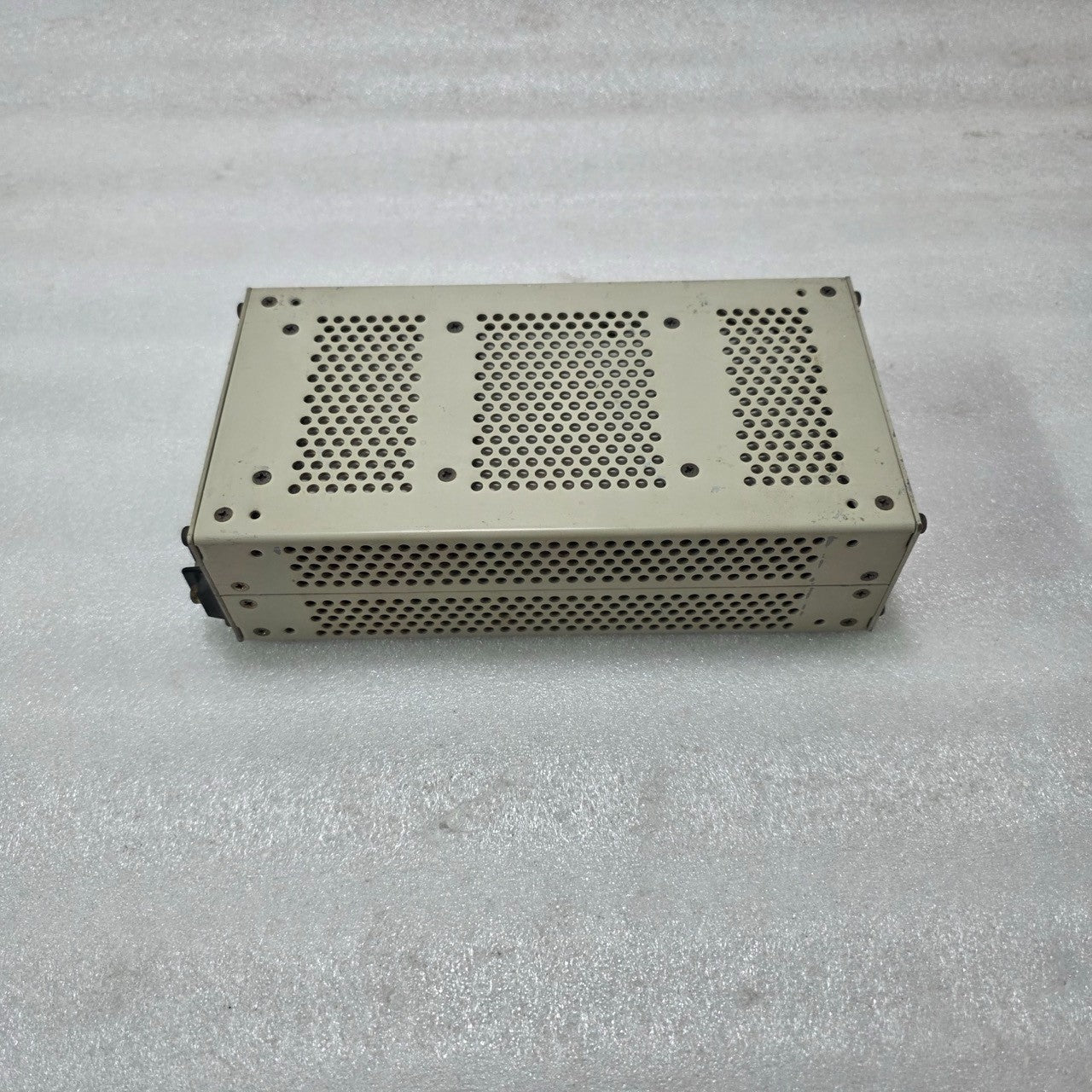 HINOX ES24-2.5EAC DC POWER SUPPLY 24V 2.5A INPUT DC24V OUTPUT DC24V