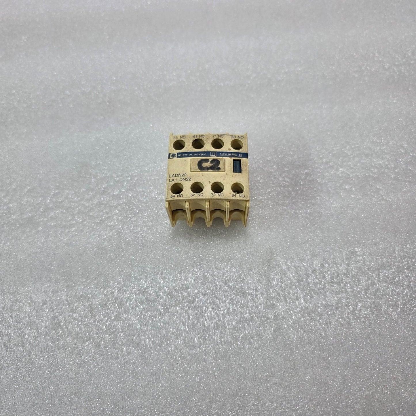 TELEMECANIQUE | LADN22 / LA1DN22 | AUXILIARY CONTACT BLOCK | 2NO + 2NC | 690V |