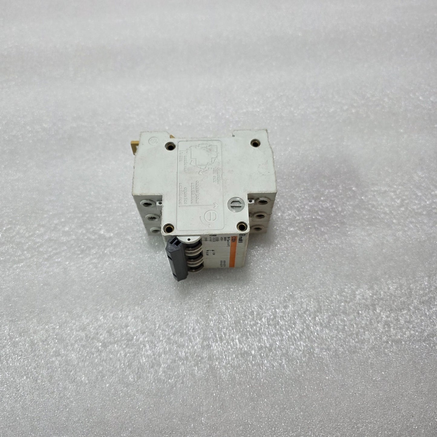 MERLIN GERIN | C32N | MCB MINIATURE CIRCUIT BREAKER | 3-POLE | 380V / 415V | 2A