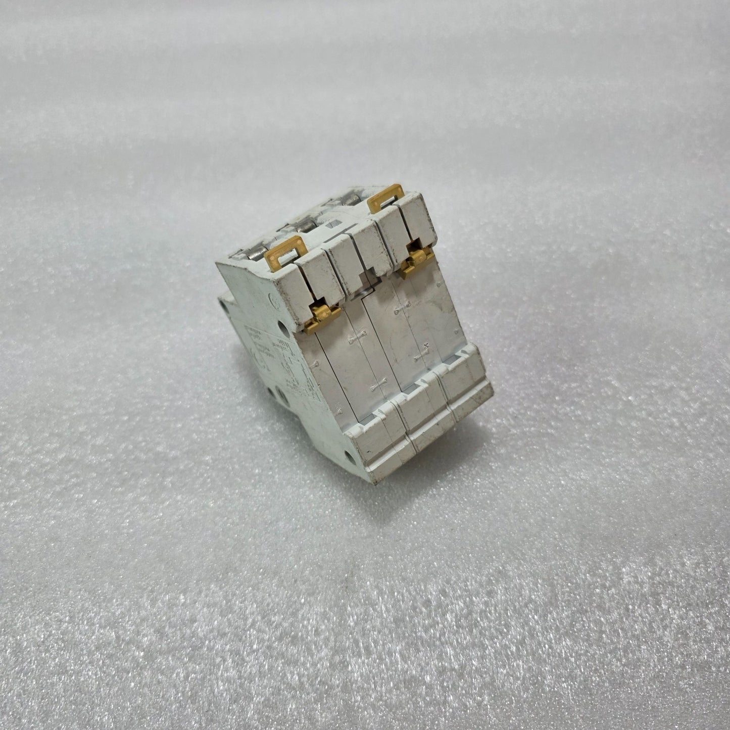 MERLIN GERIN | C32N | MCB MINIATURE CIRCUIT BREAKER | 3-POLE | 380V / 415V | 2A